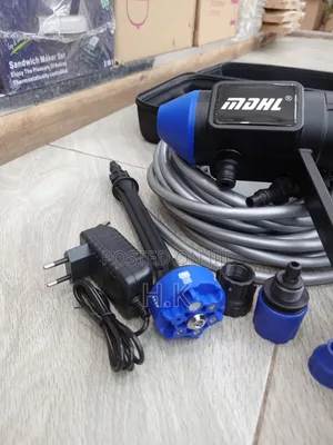 Cordless Pressure Washer