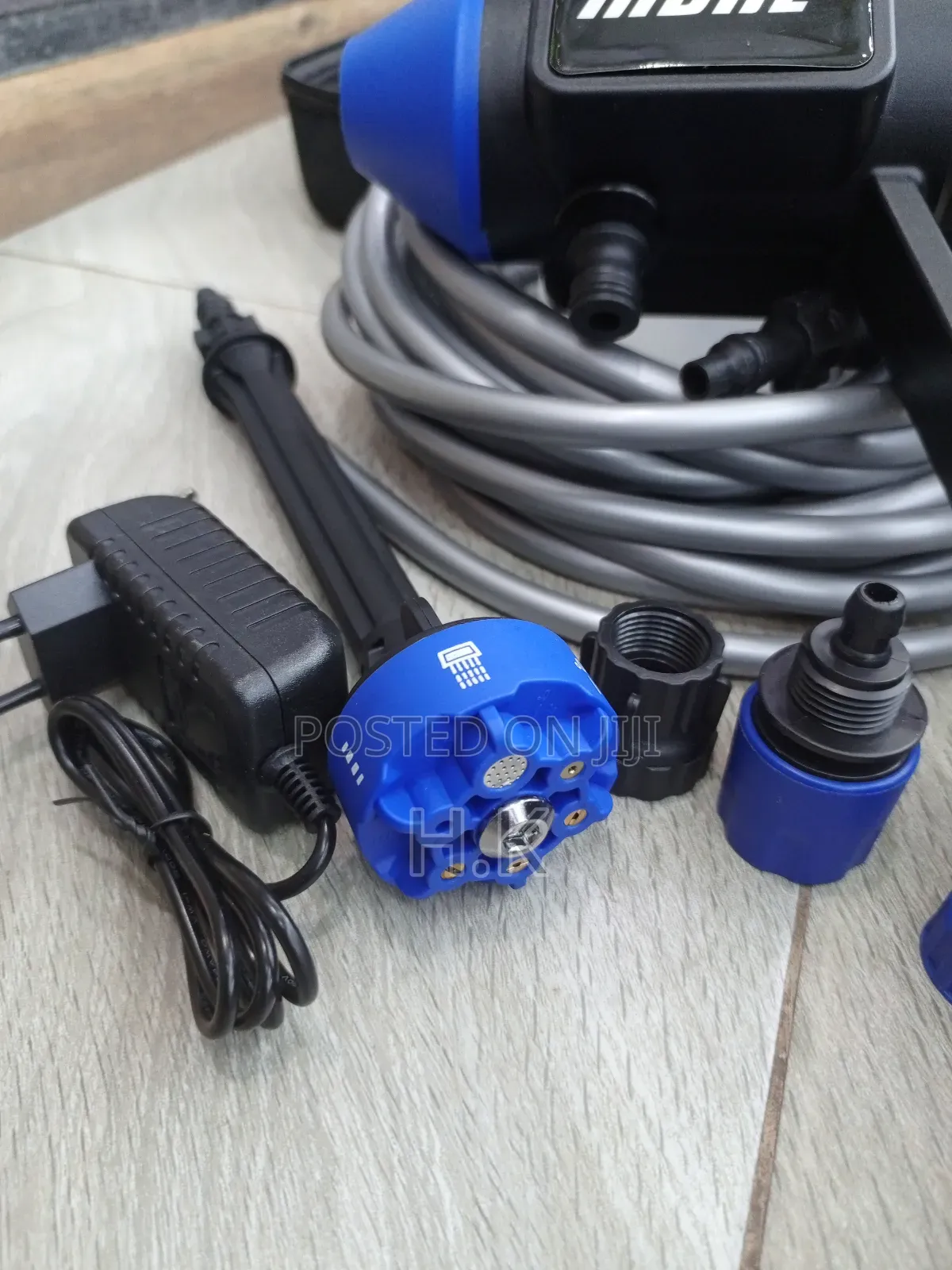Cordless Pressure Washer