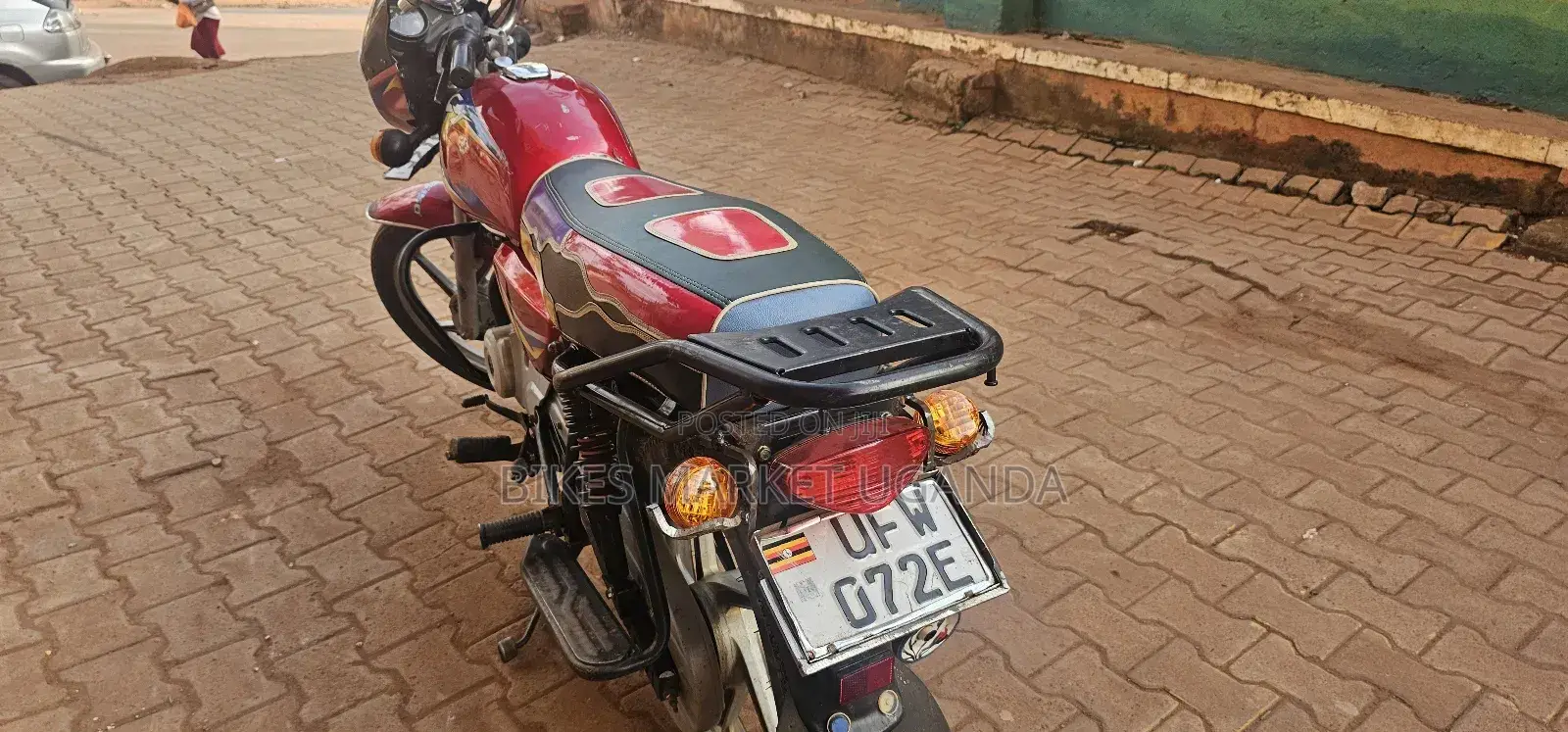 Bajaj Boxer 125 2024 Red