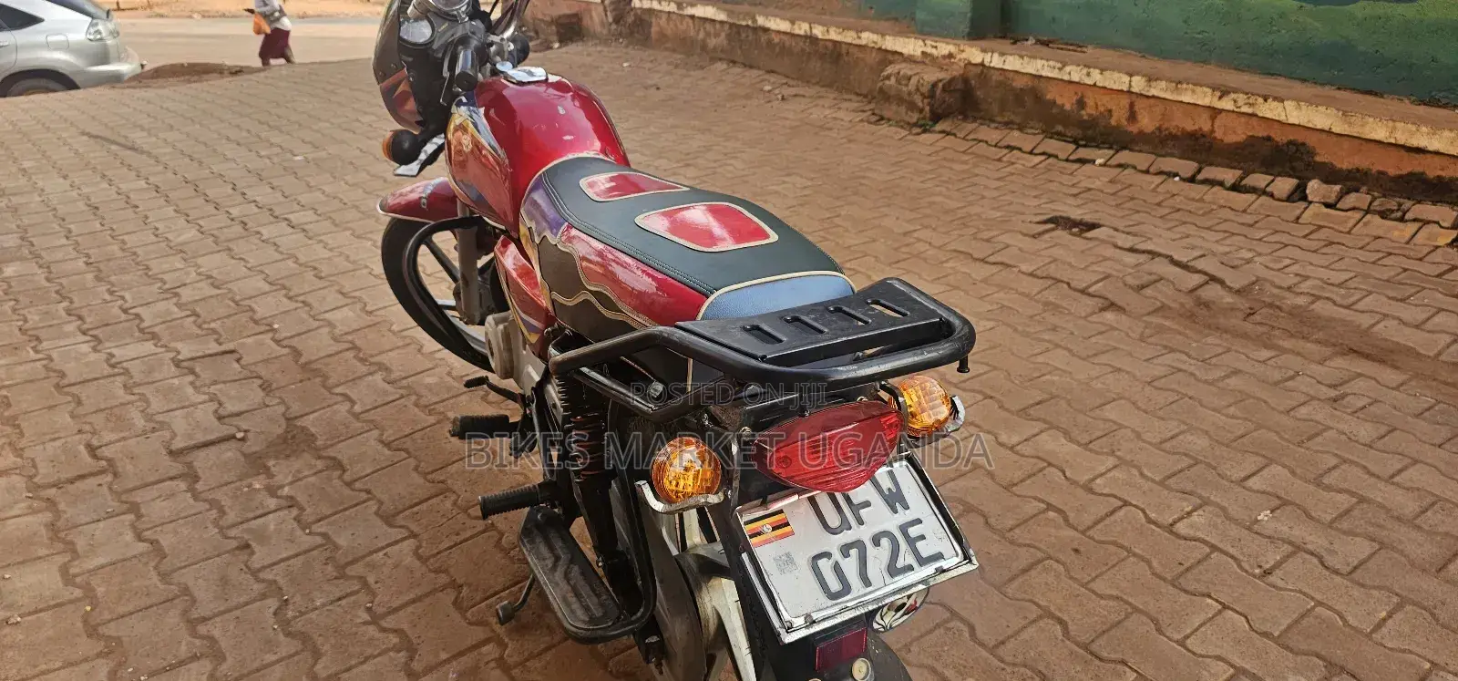 Bajaj Boxer 125 2024 Red