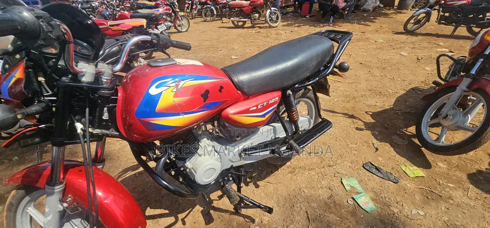 Bajaj Boxer 125 2024 Red
