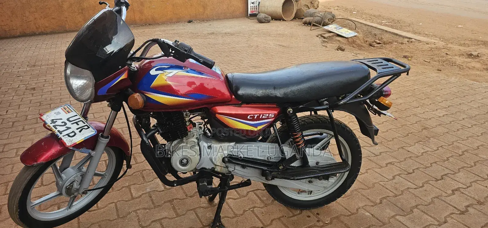 Bajaj Boxer 125 2023 Red