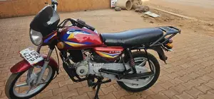 Bajaj Boxer 125 2023 Red