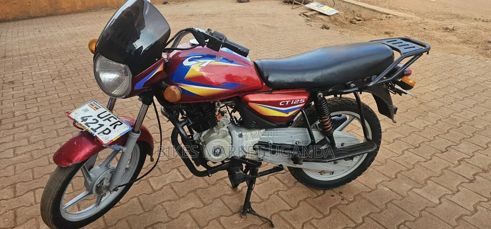 Bajaj Boxer 125 2023 Red