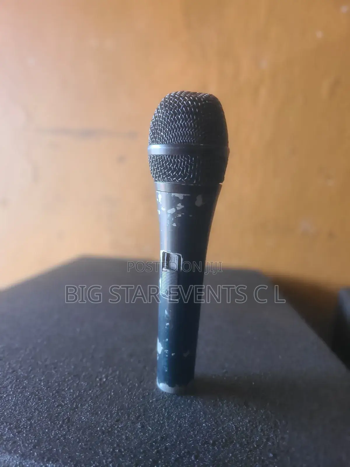 Wire Microphone