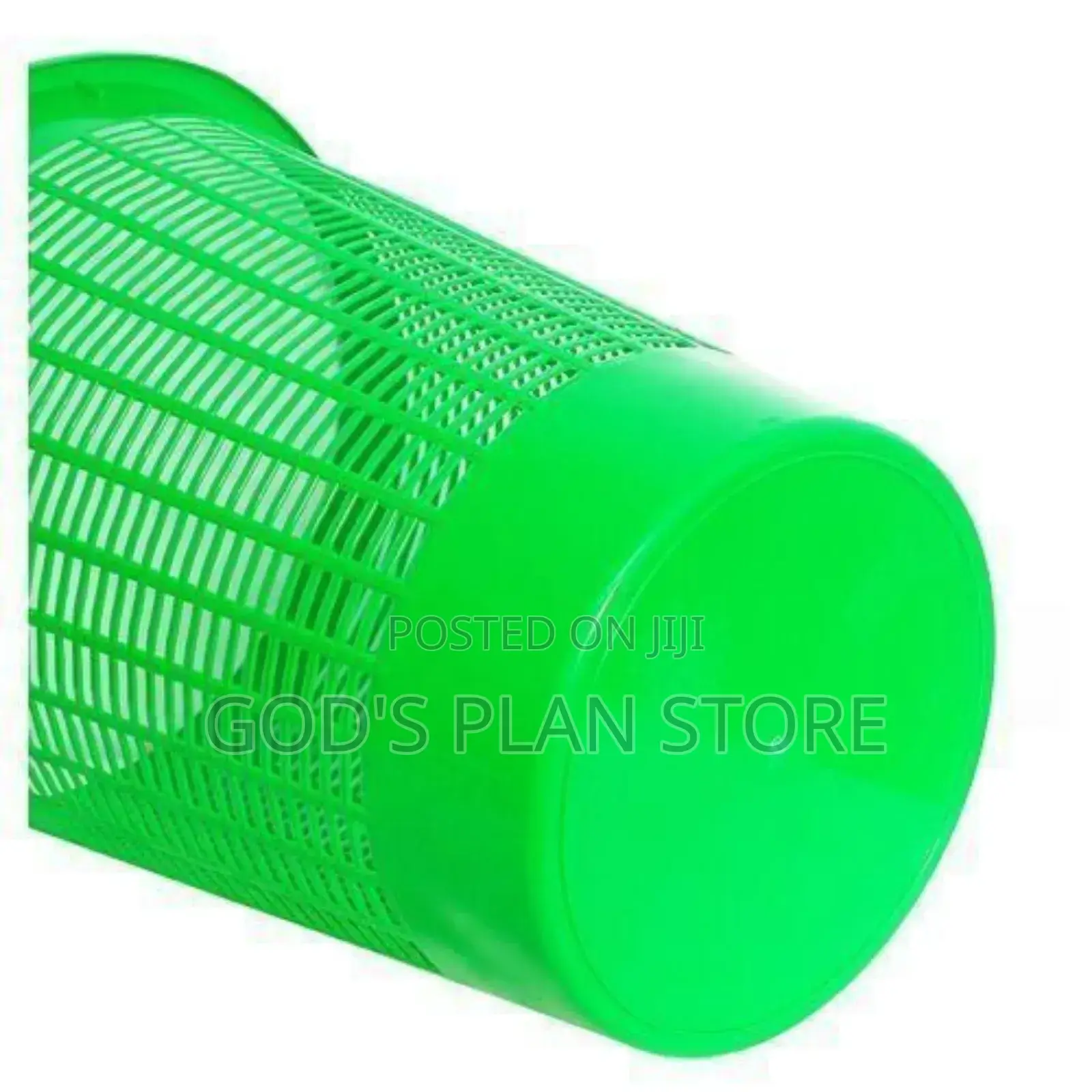 Plastic Loundary Basket With a Lid