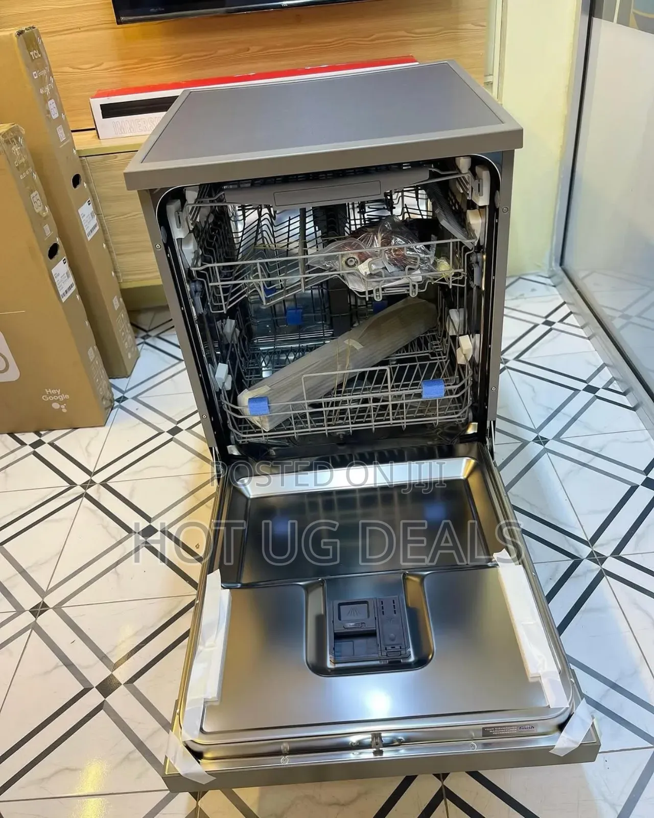 Hisense Dishwasher Standing 13 Place Setting With 8 Programs