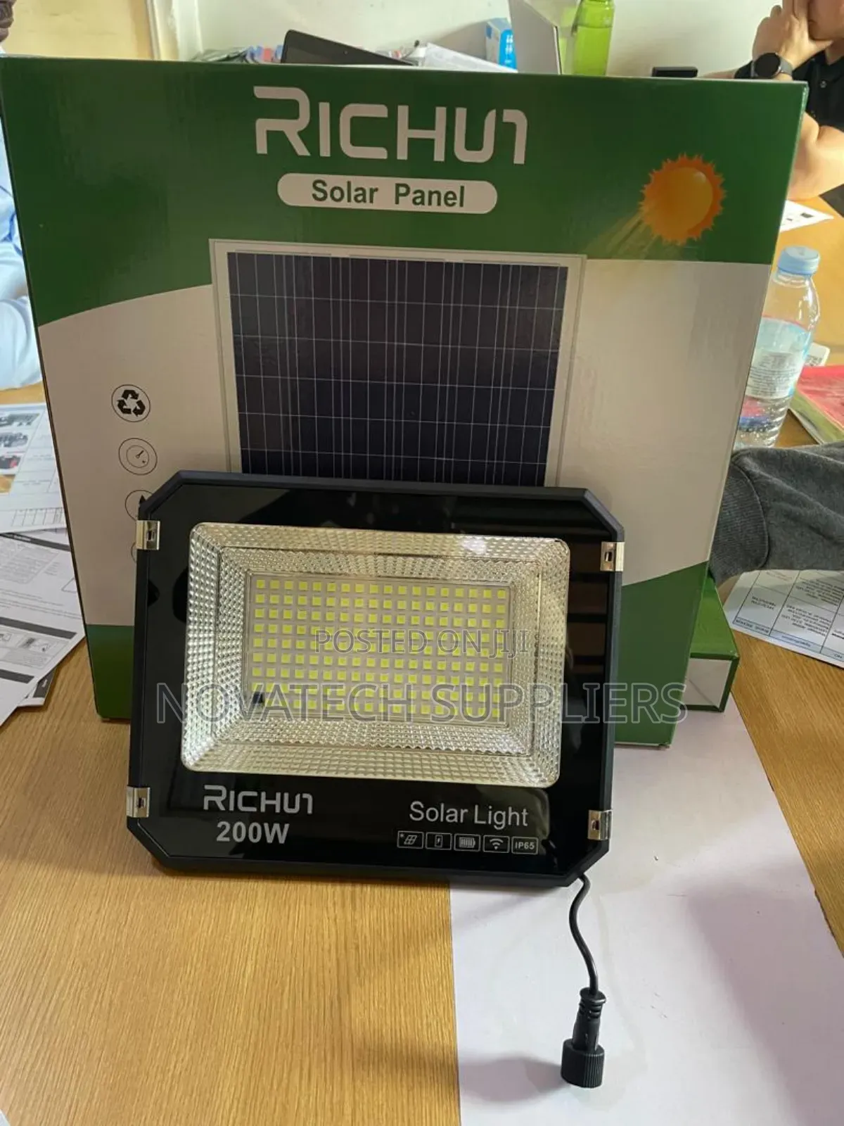 200w Original Richur Led Solar Flood Lights/ Automatic Guhk