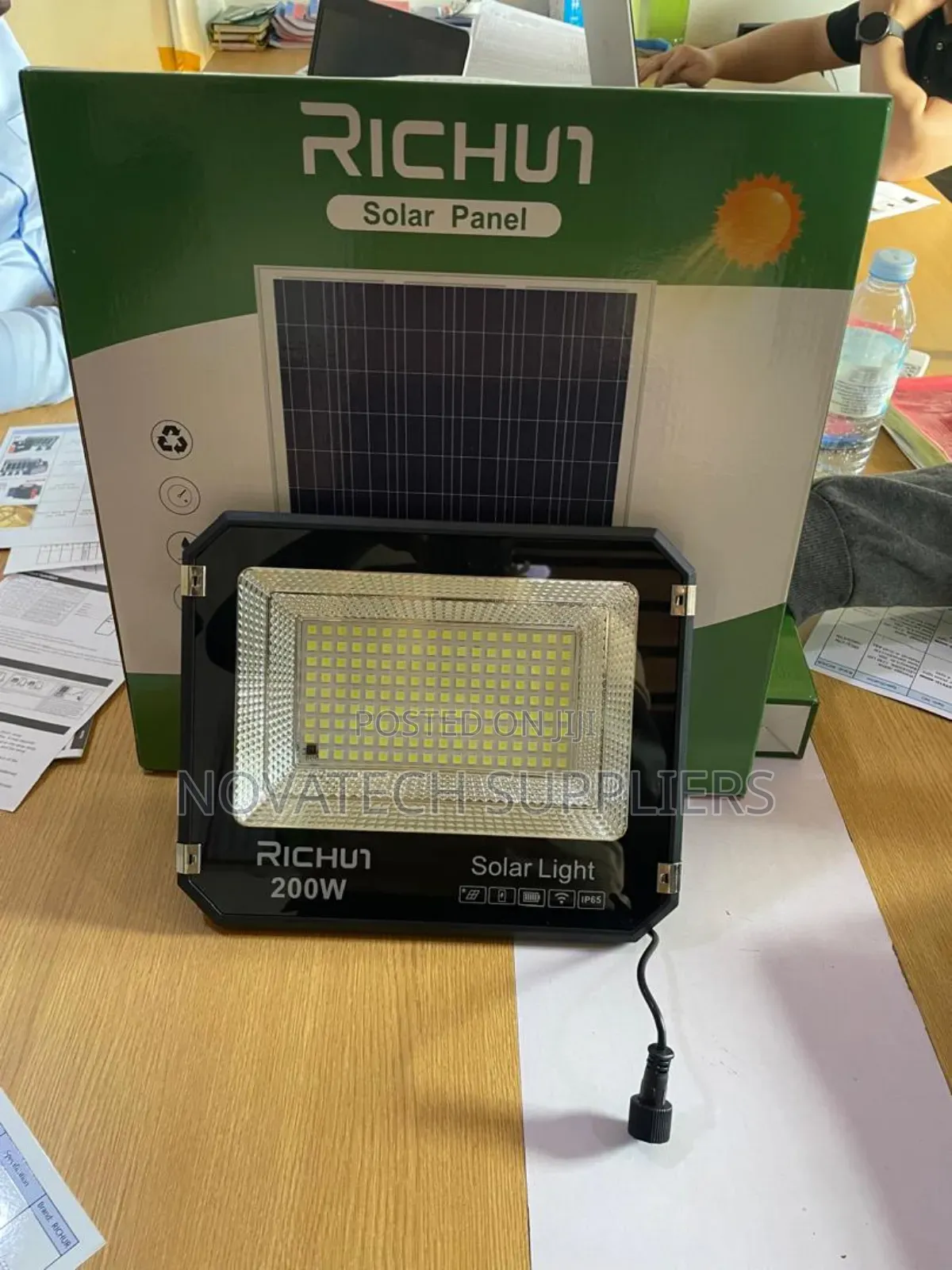 200w Original Richur Led Solar Flood Lights/ Remote Control