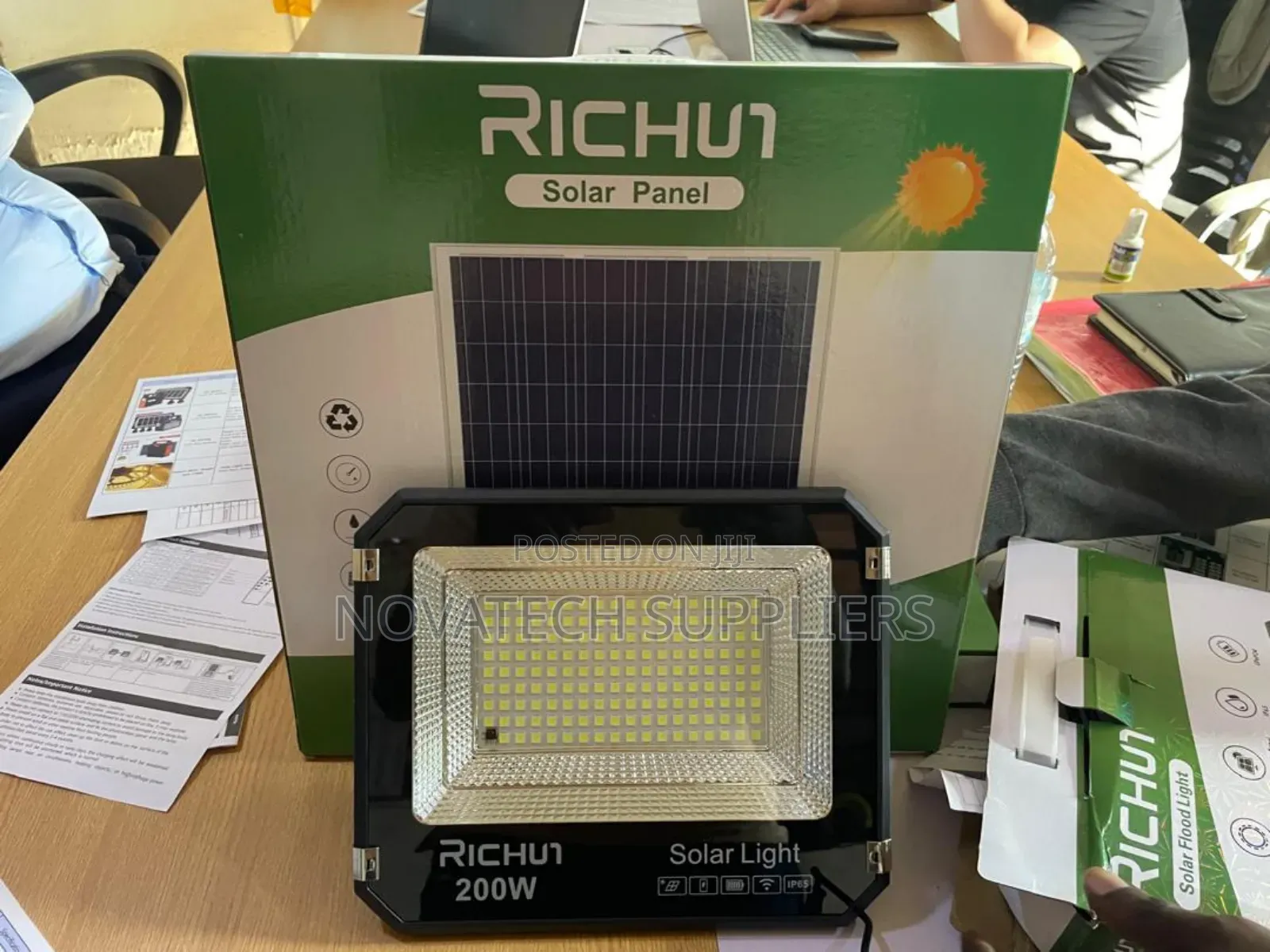 200w Durable Richur Led Solar Flood Lights/ Original Fyub