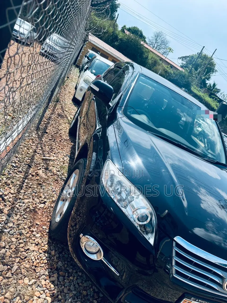 Toyota Vanguard 2011 Black