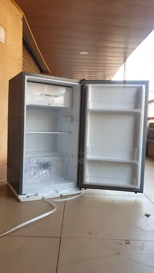 Hisense 120l Fridge