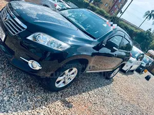 Toyota Vanguard 2011 Black