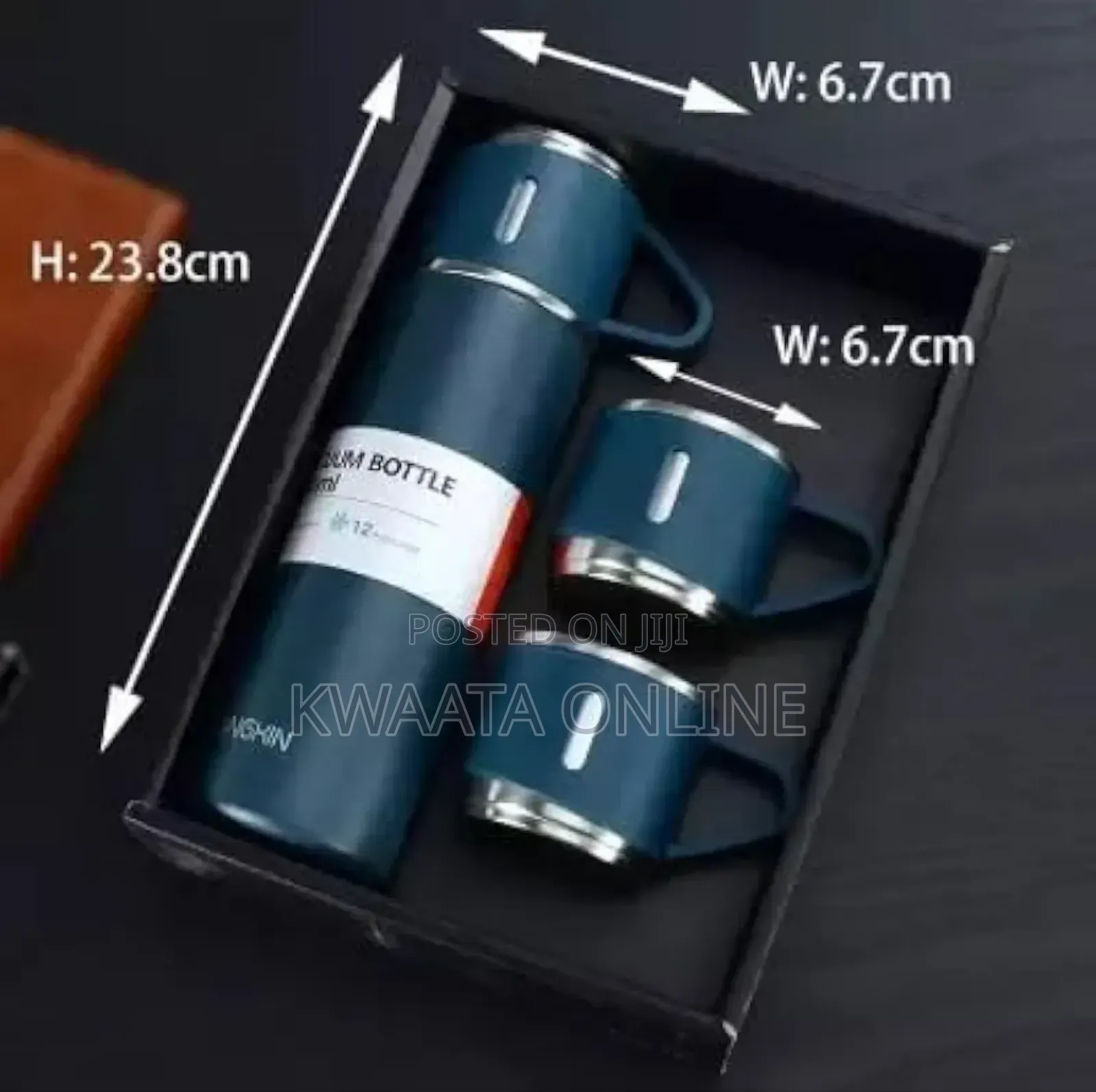 Vacuum Flask Set With 3 Steel Cups Combo For Drinks- 500ml