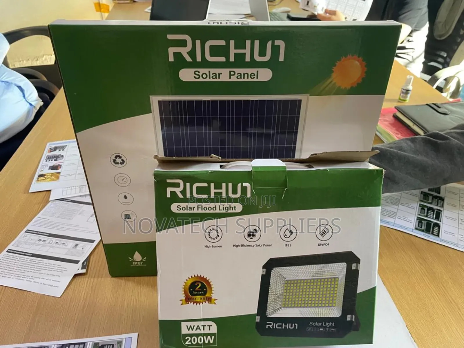 200w Original Led Solar Flood Lights/ Bright Enough Jukk