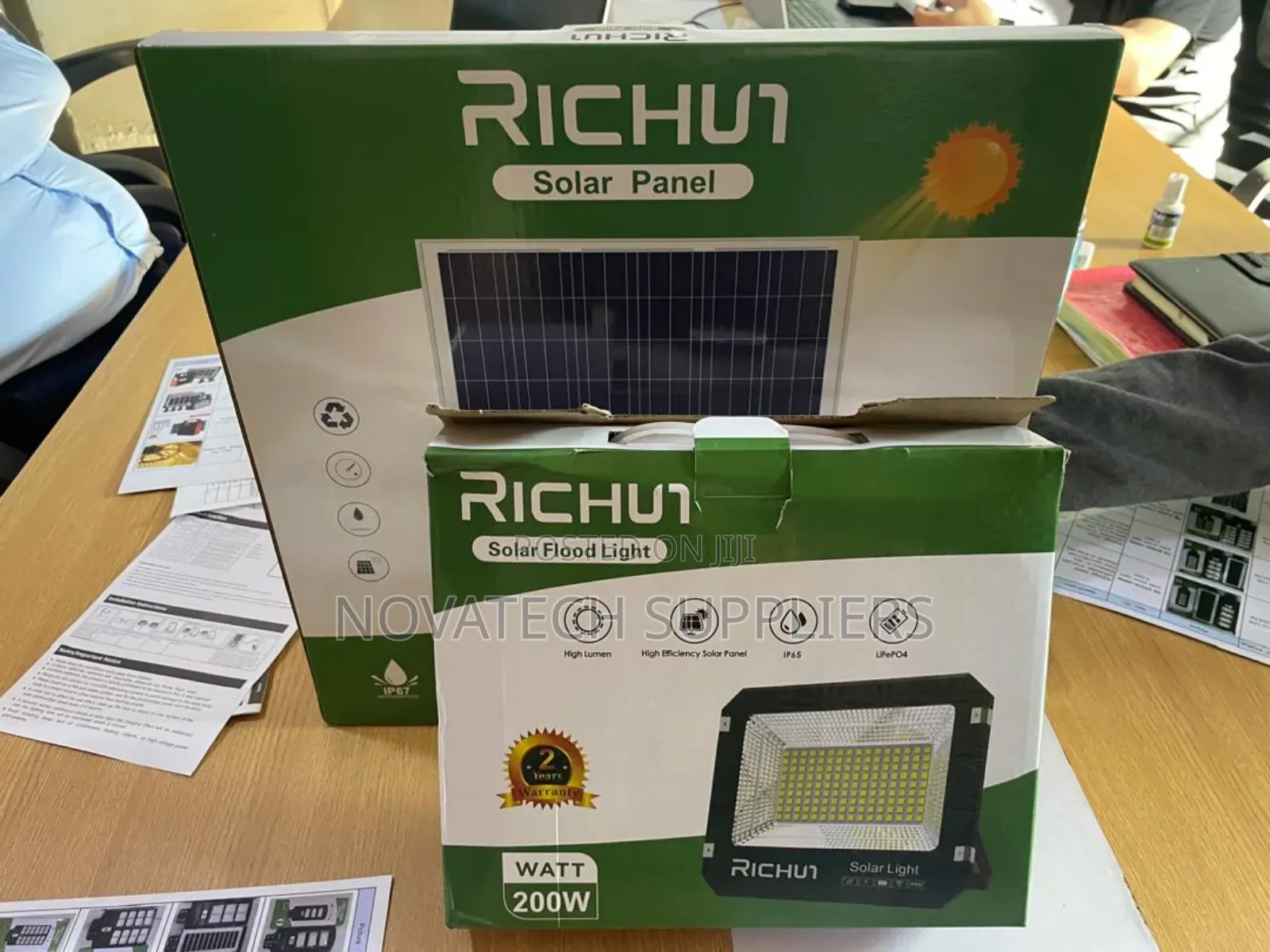 200w Durable Richur Led Solar Flood Lights/ Brand New Quuw