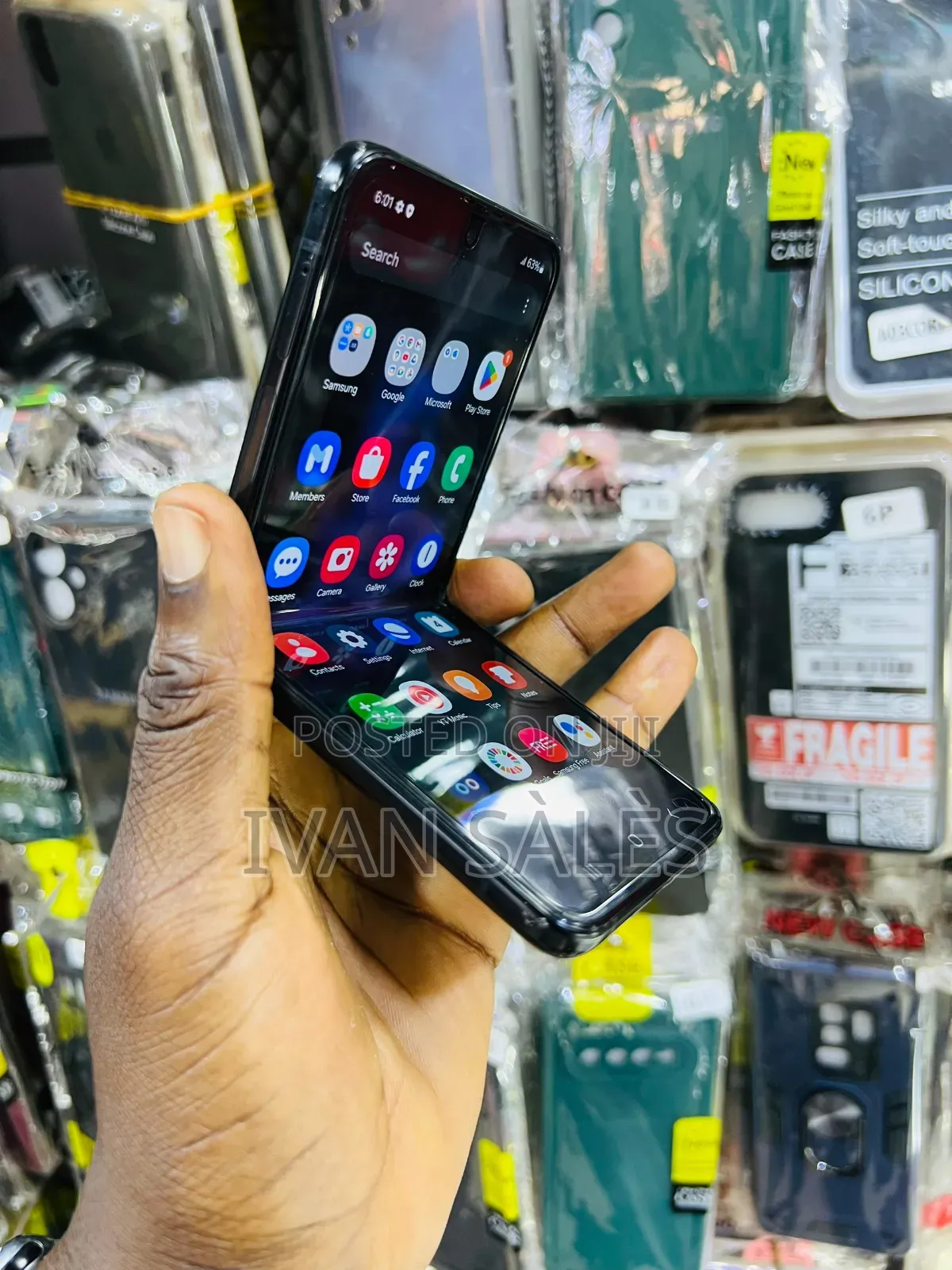 New Samsung Galaxy Z Flip 3 128 GB Black