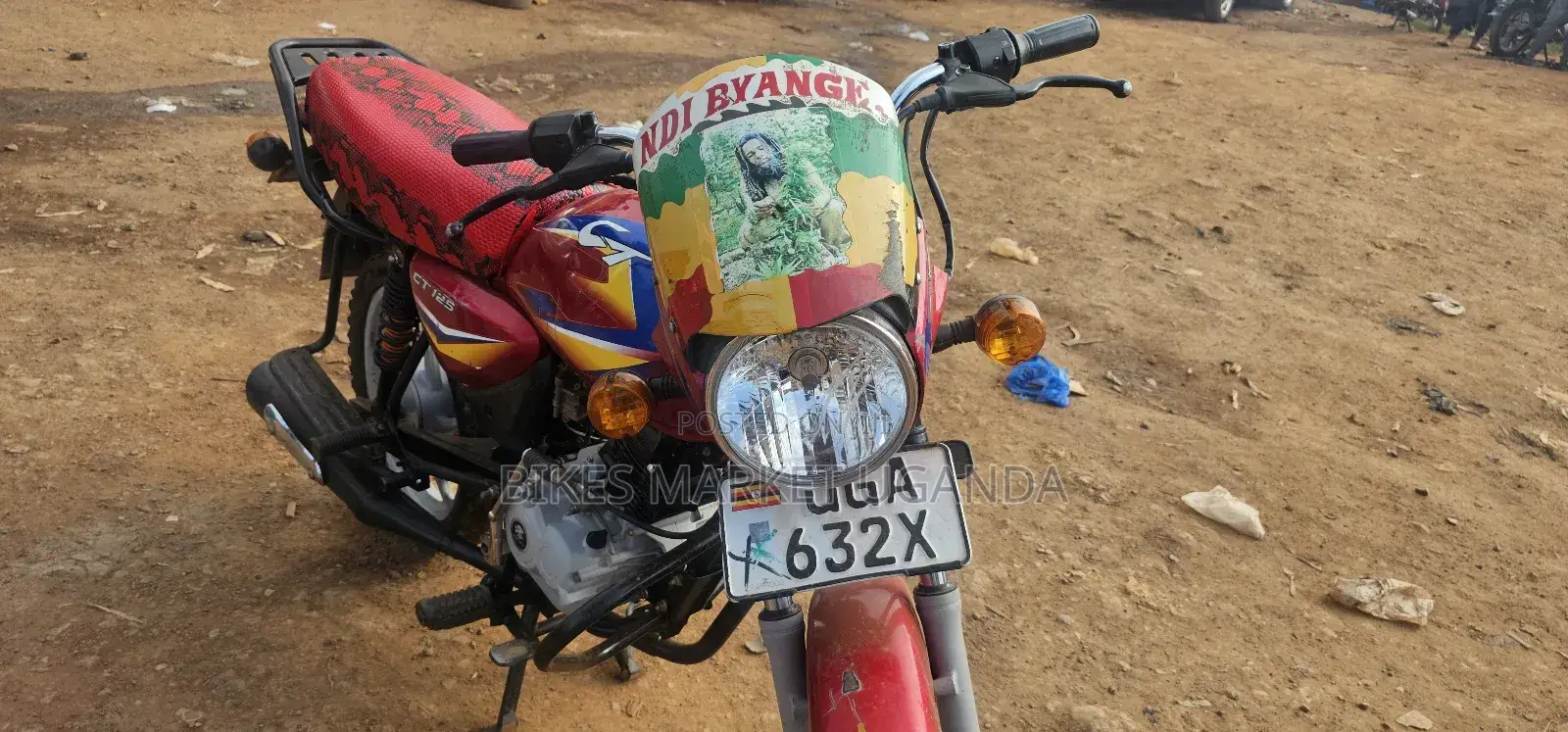 Bajaj Boxer 125 2024 Red