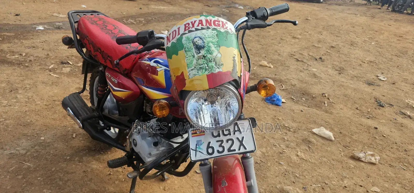 Bajaj Boxer 125 2024 Red