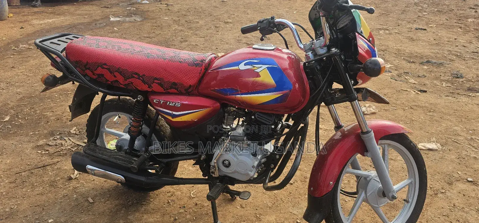 Bajaj Boxer 125 2024 Red