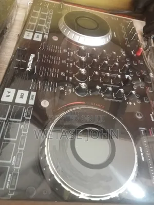 Photo - Numark Partymix11