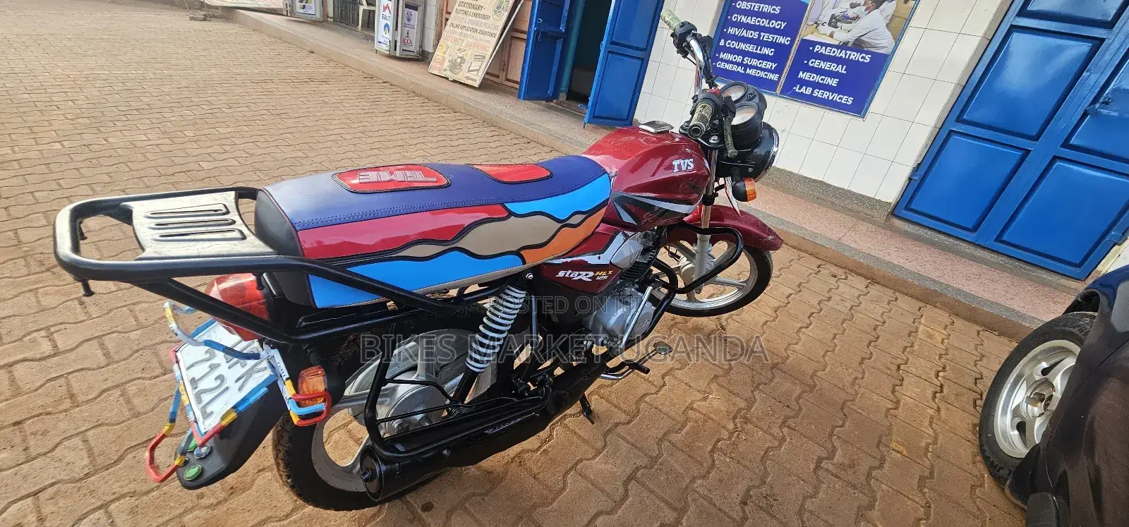TVS HLX 125 2023 Red