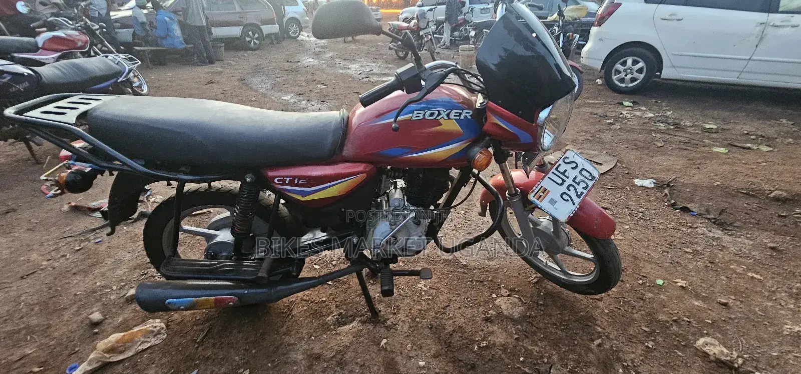 Bajaj Boxer 150 UG 2023 Red