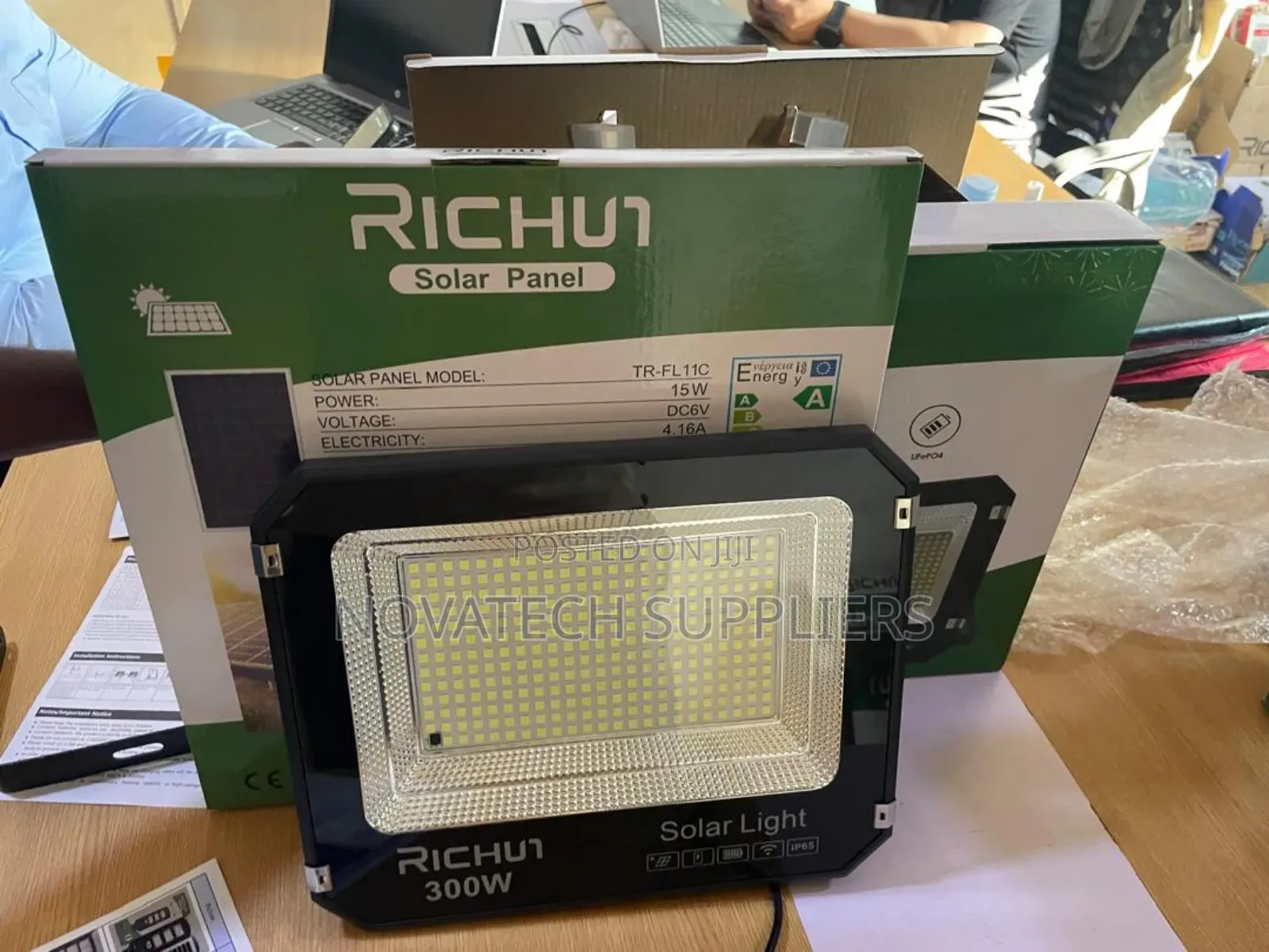300w Original Richur Led Solar Flood Lights Yuhk