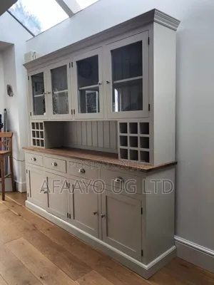 Quality Giabt Cupboard