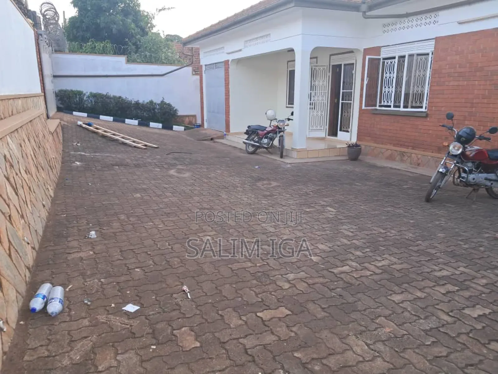 3bdrm Bungalow in Kololo Property, Central Division for rent