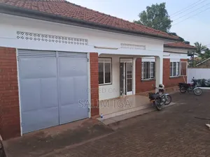 3bdrm Bungalow in Kololo Property, Central Division for rent