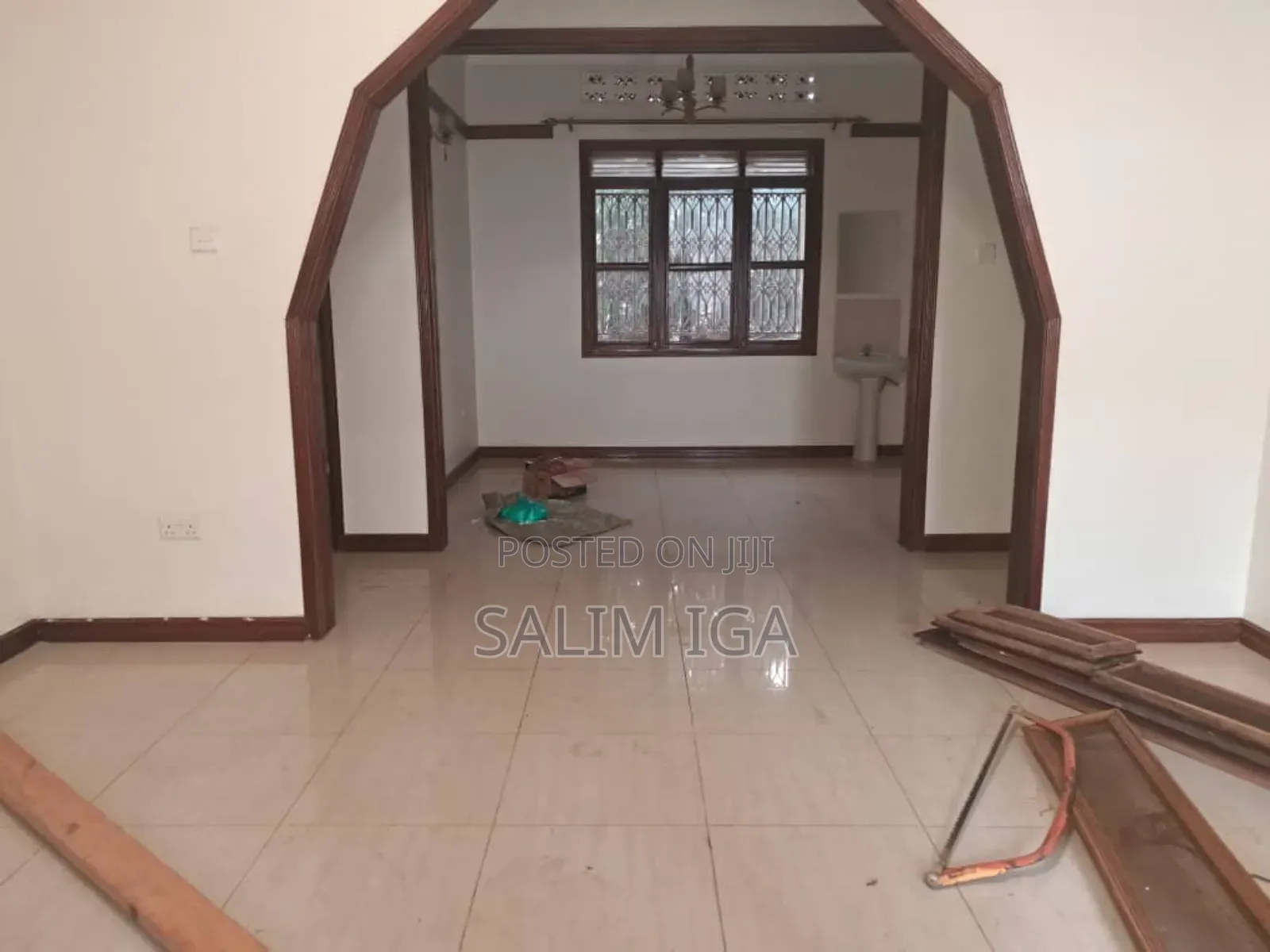 3bdrm Bungalow in Kololo Property, Central Division for rent