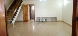 3bdrm Townhouse / Terrace in Kololo Property, Central Division for rent