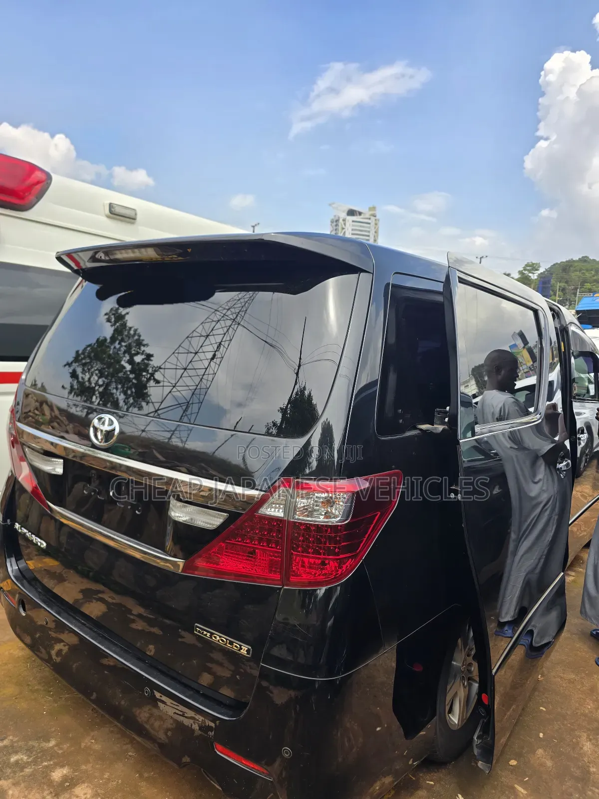 Toyota Alphard 2.4 Petrol AWD 2012 Black