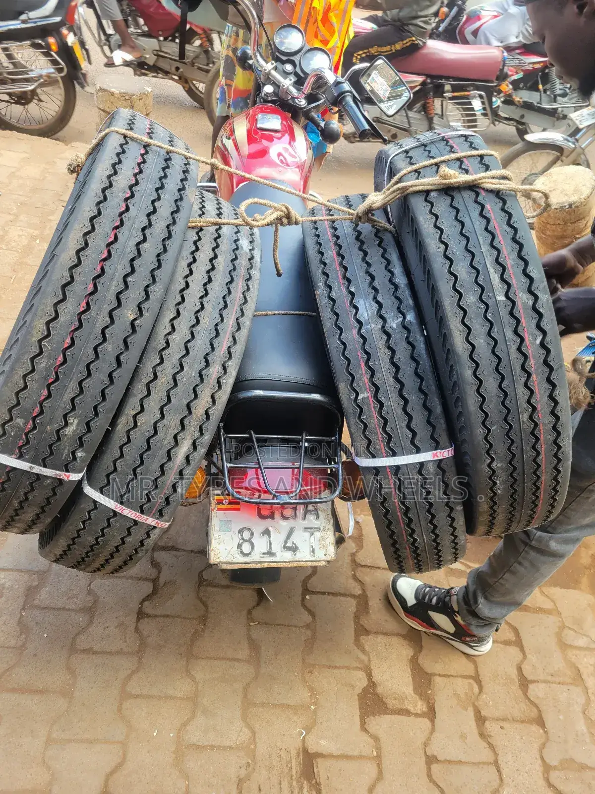 7.00r16 Kiboko the Delivery Man Is Always at Set.