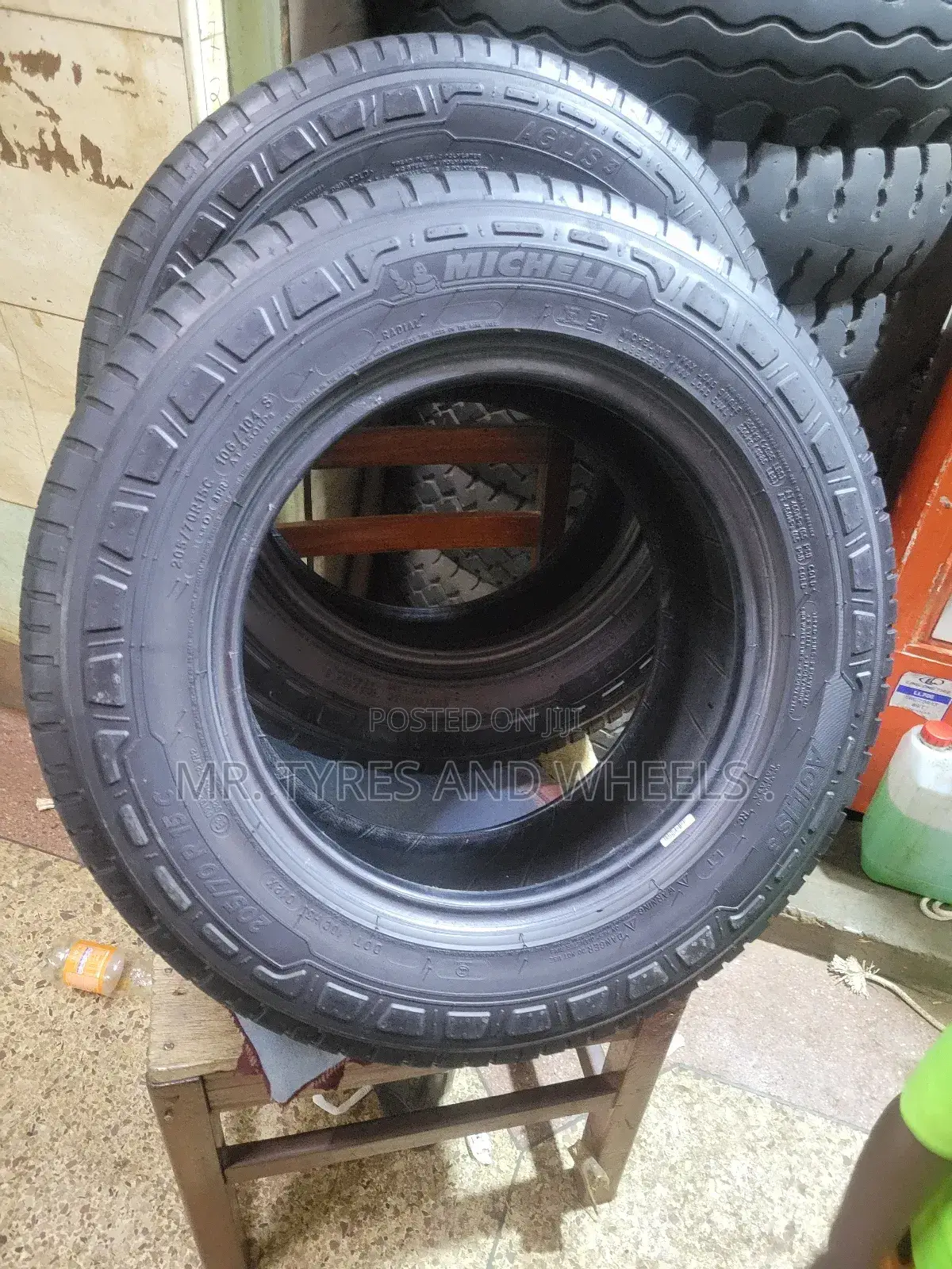 Its 205 70 R15c Michelin Agilis E Imported Tires 4rm Japan.