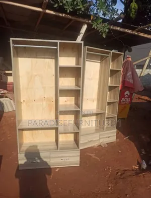 Photo - Closet on Sale