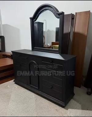Photo - Modern Dressing Mirror in Black