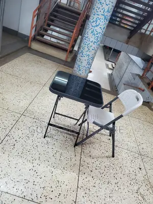 China Glass Table China Glass Table and Chair