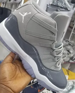 Air Jordan Sneakers