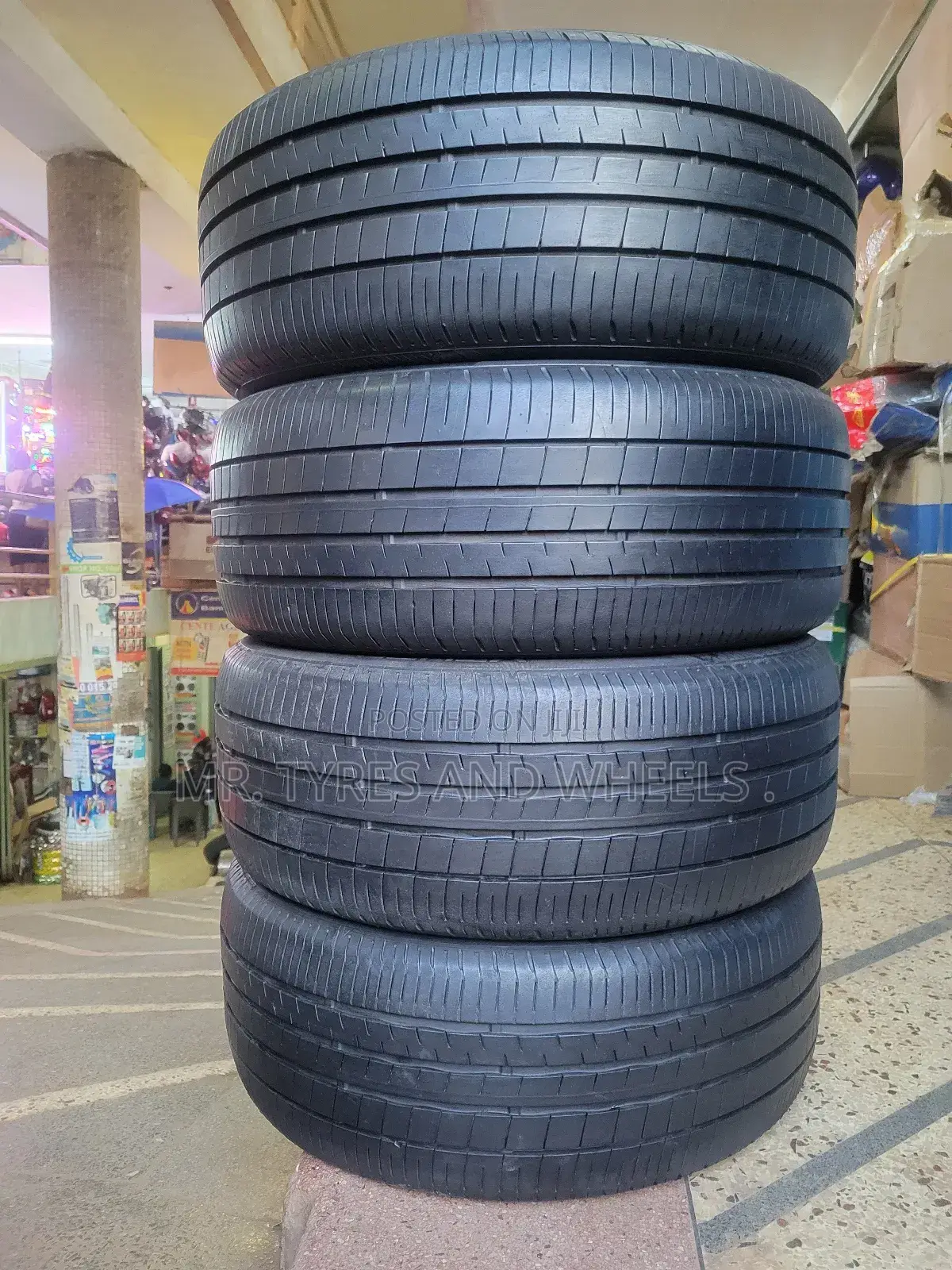 235 50 R18 Dunlop Came and Take This Gd Dunlop 3yrs Warranty