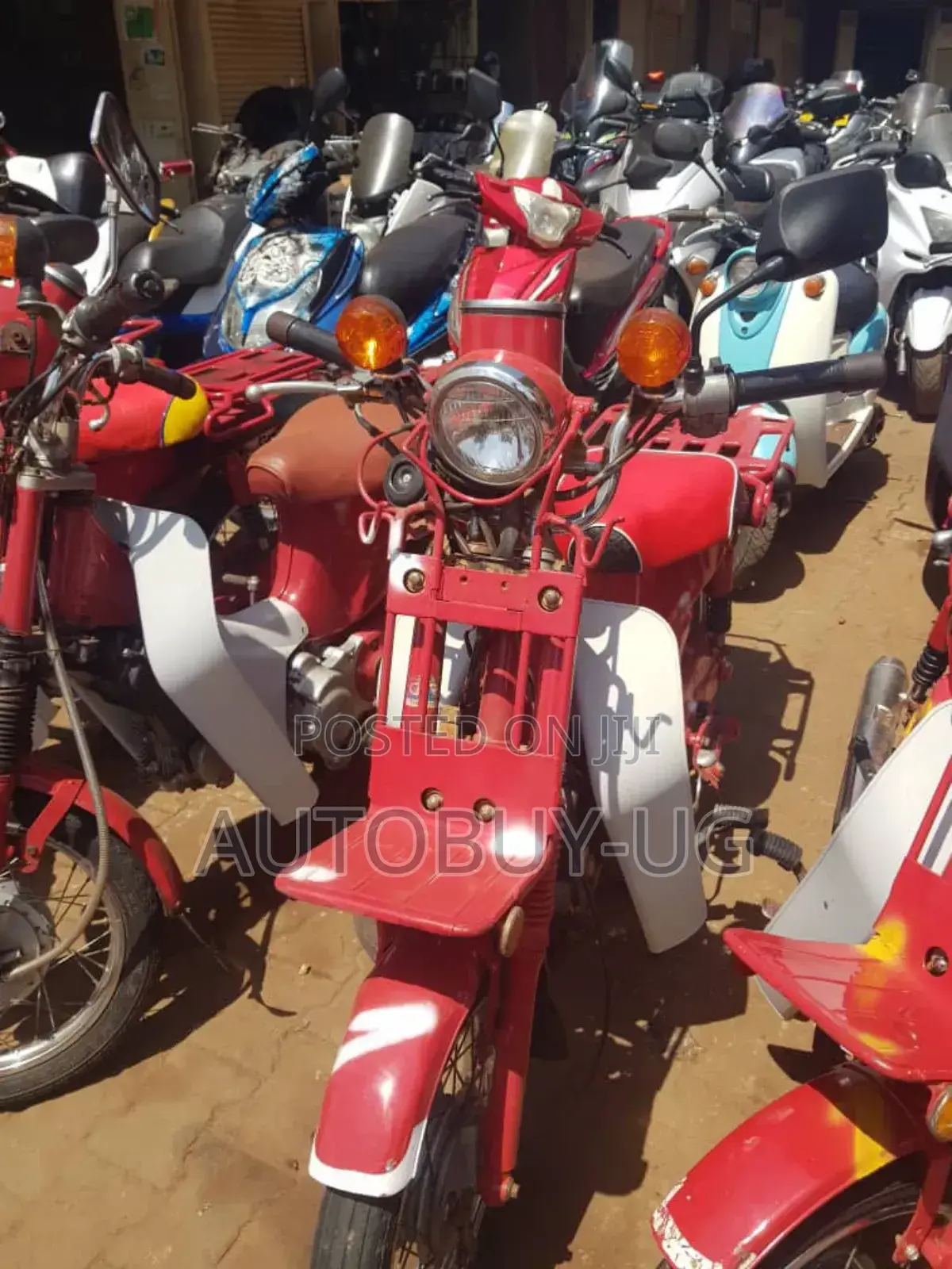 Suzuki 2012 Red