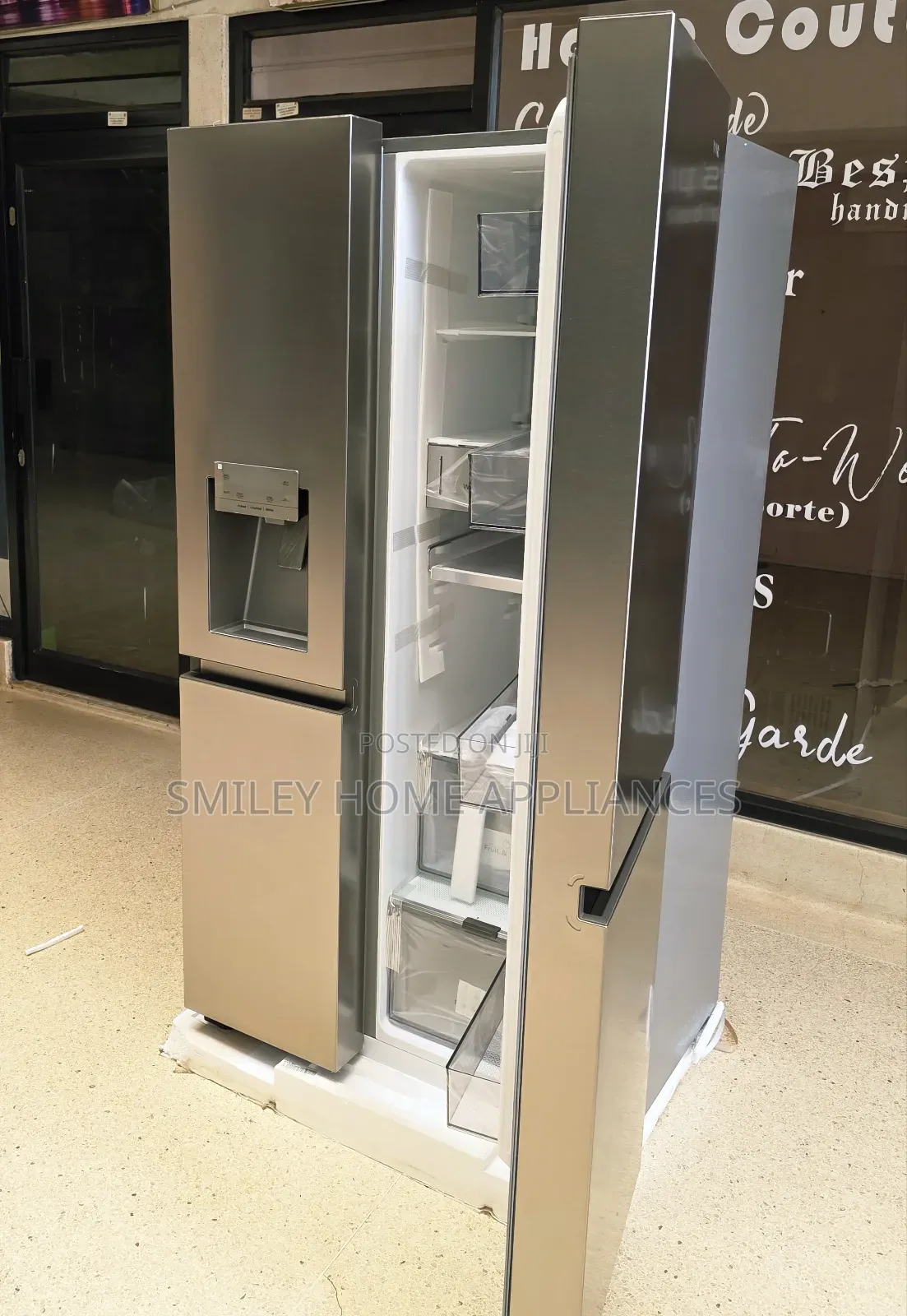 Popular Hisense Side by Side Fridge With an Ice Dispenser