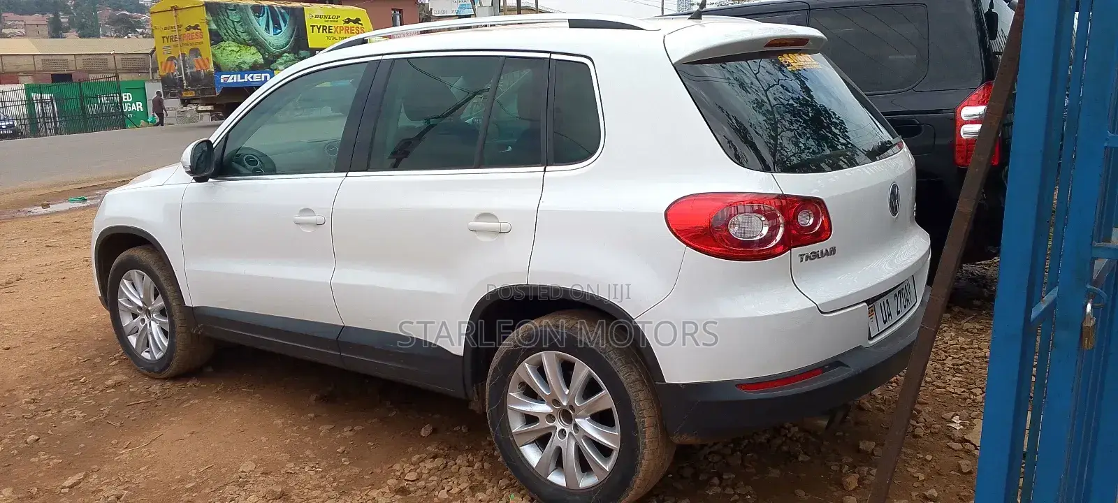 Volkswagen Tiguan S Automatic 2011 White