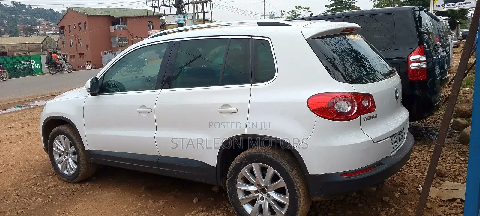 Volkswagen Tiguan S Automatic 2011 White