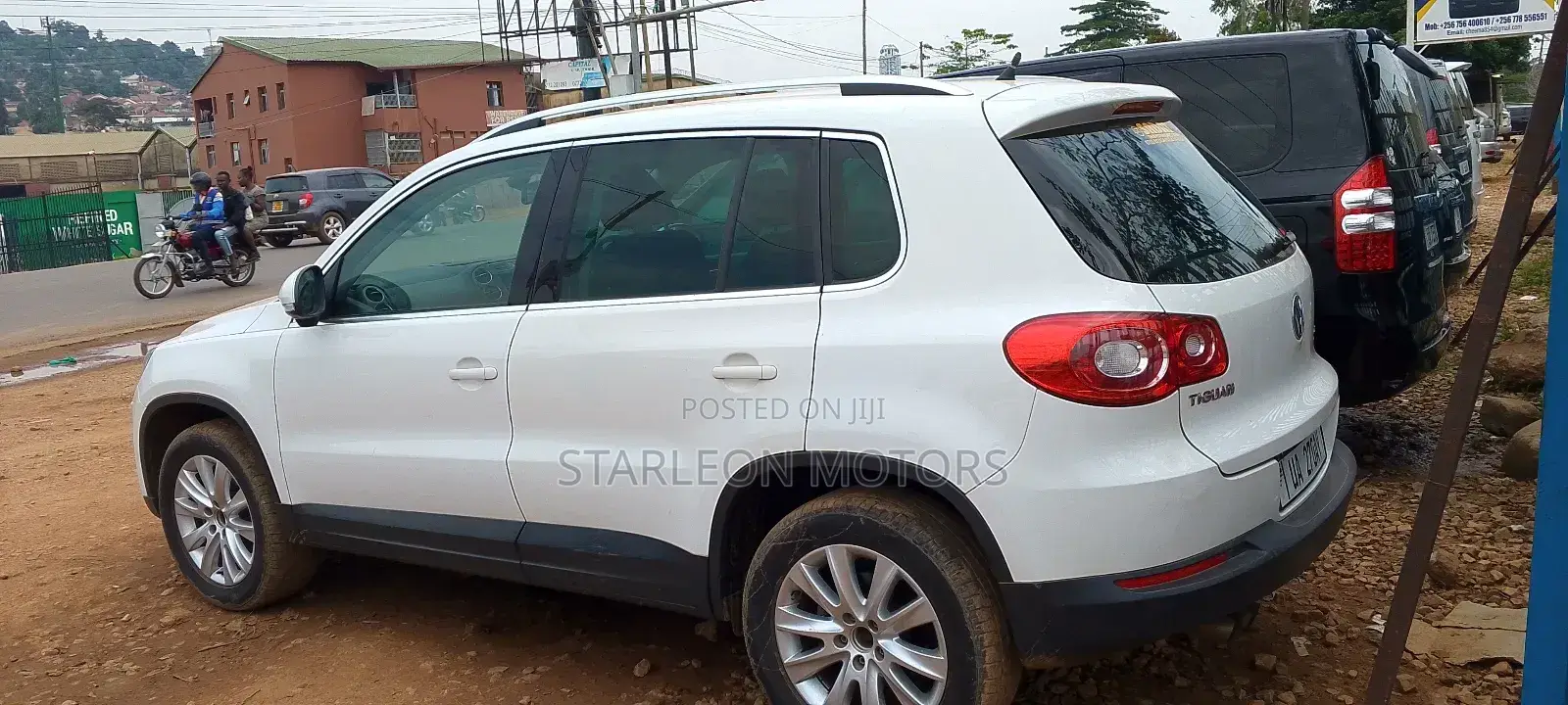 Volkswagen Tiguan S Automatic 2011 White
