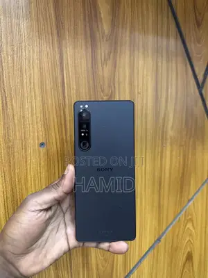Photo - Sony Xperia 1 IV 256 GB Black