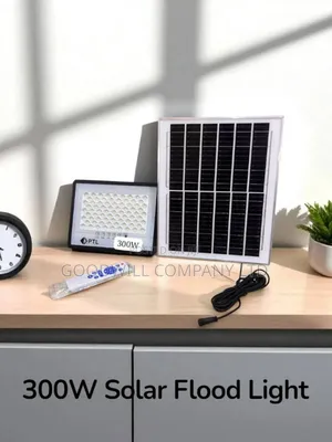 300w Solar Flood Light Pearl Class 1 With Lithium Battery