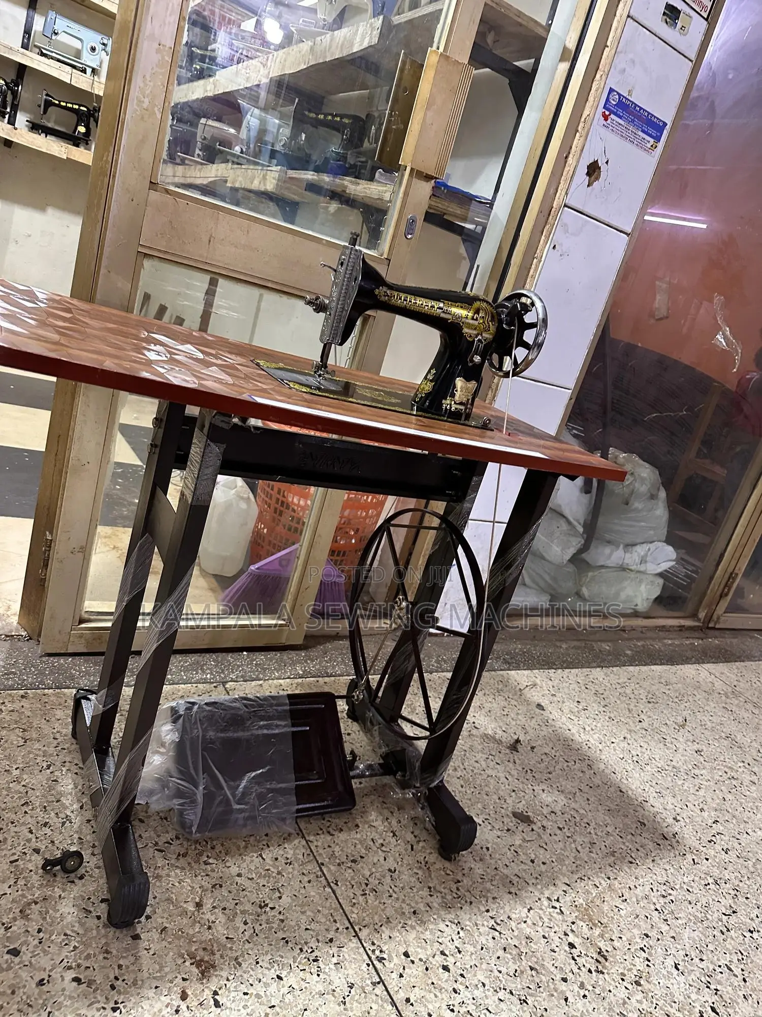 Japan Used Butterfly With New Pro Original Stands