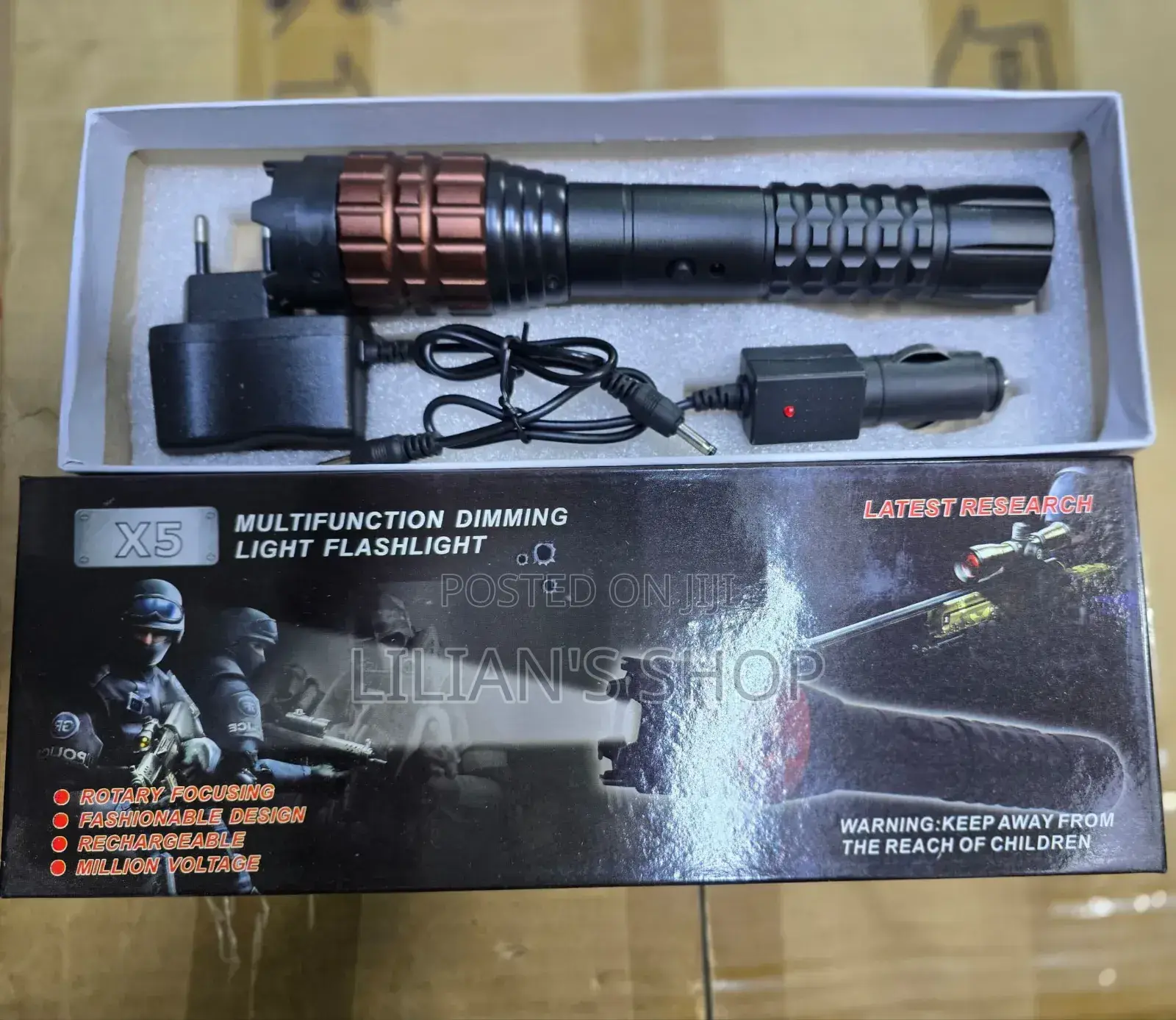 New Multifunction Dimming Light Flashlight
